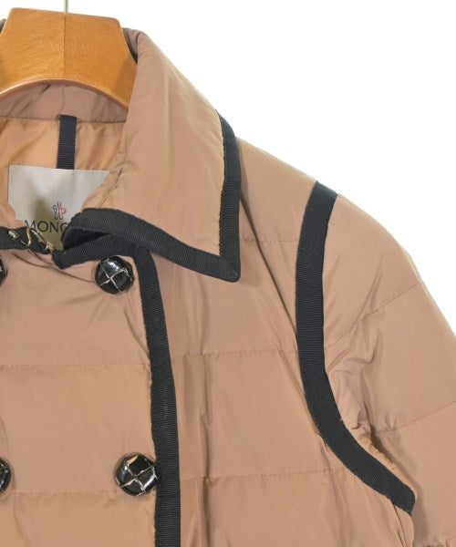 MONCLER 羽絨大衣