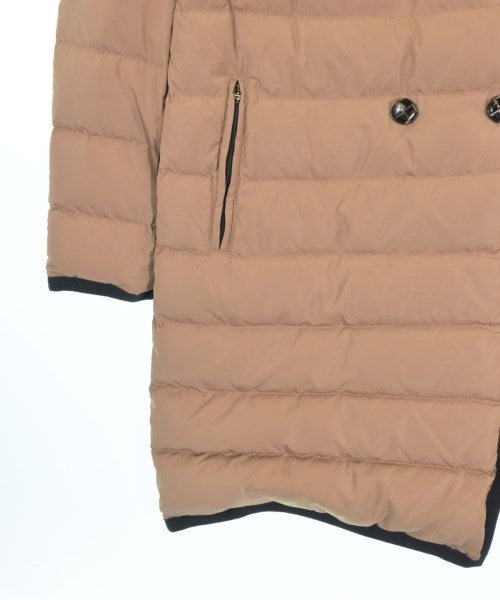 MONCLER 羽絨大衣
