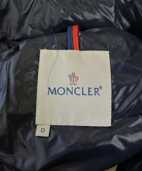 MONCLER 羽絨夾克/背心