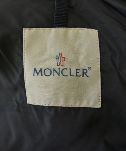 MONCLER 羽絨大衣