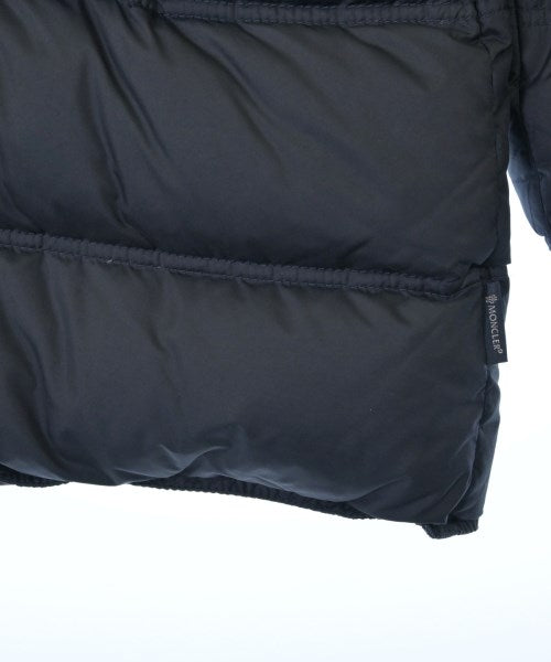 MONCLER 羽絨大衣