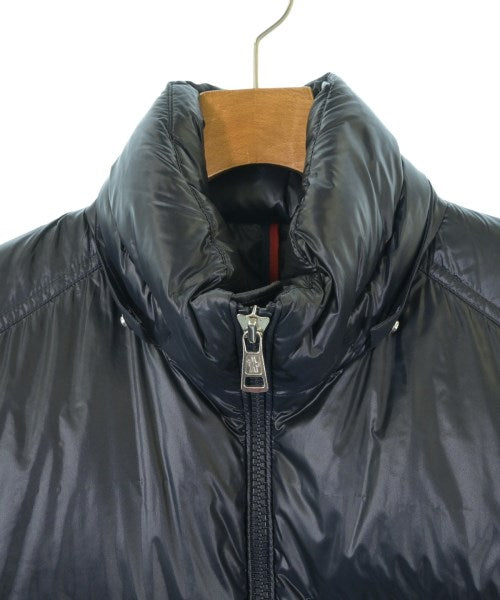 MONCLER 羽絨夾克/背心