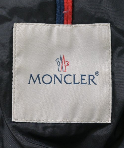 MONCLER 羽絨大衣