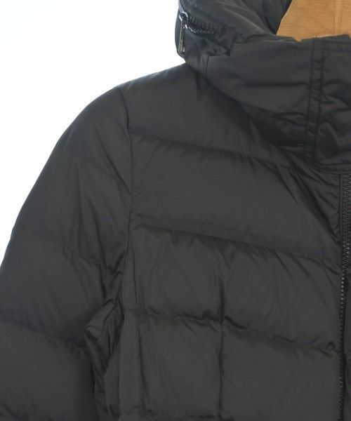 MONCLER 羽絨大衣