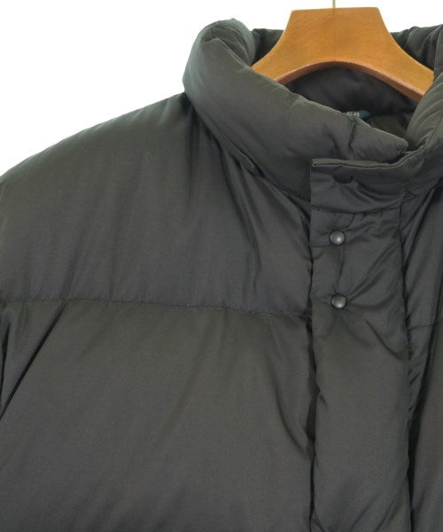 MONCLER 羽絨夾克/背心