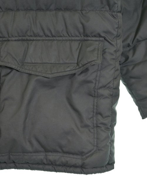 MONCLER 羽絨夾克/背心