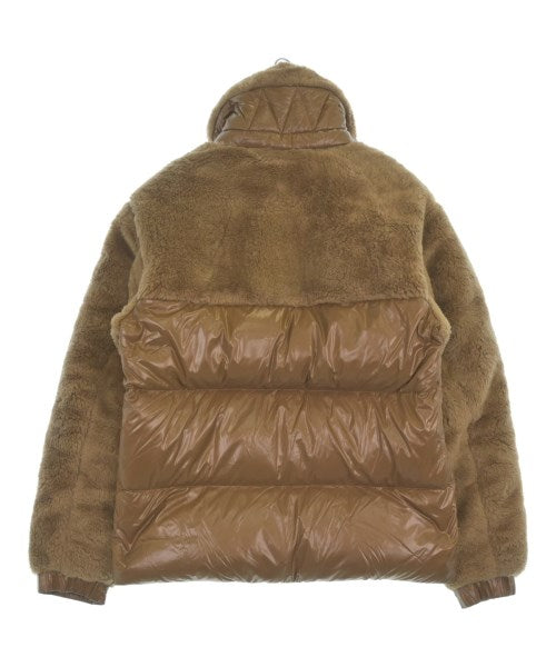 MONCLER 羽絨夾克/背心