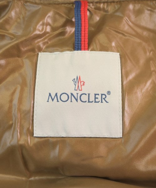 MONCLER 羽絨夾克/背心