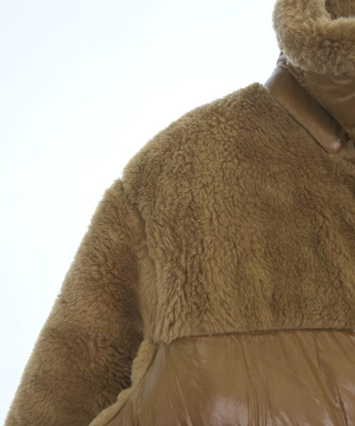 MONCLER 羽絨夾克/背心