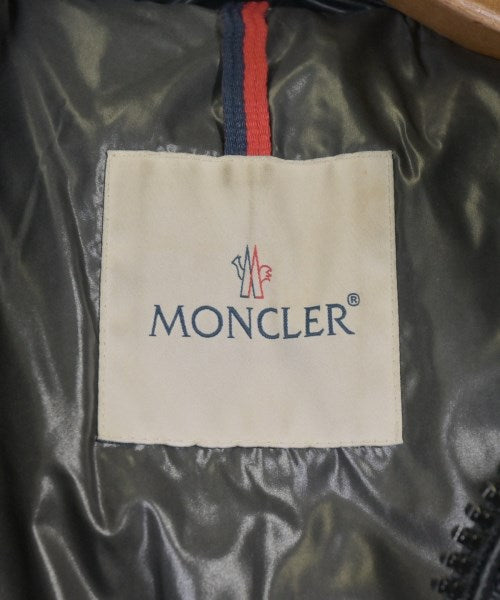 MONCLER 羽絨夾克/背心