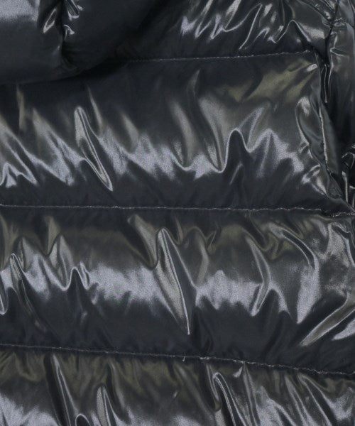 MONCLER 羽絨夾克/背心
