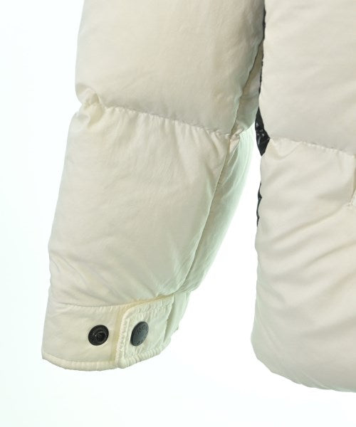 MONCLER 羽絨夾克/背心