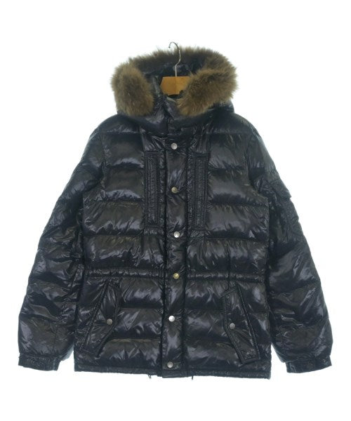MONCLER 羽絨大衣