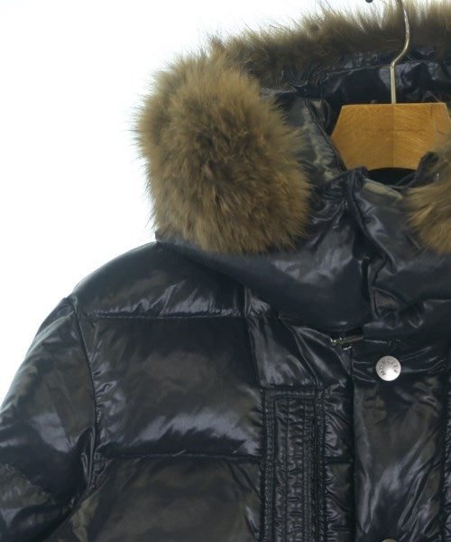 MONCLER 羽絨大衣