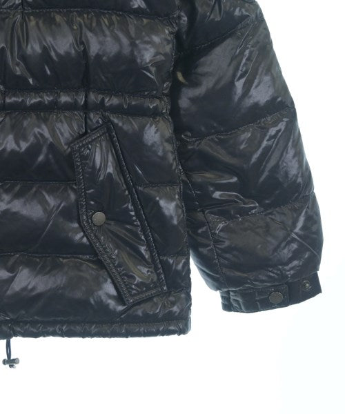 MONCLER 羽絨大衣