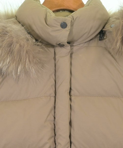 MONCLER 羽絨夾克/背心