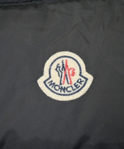 MONCLER 羽絨夾克/背心
