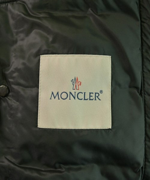 MONCLER 羽絨夾克/背心