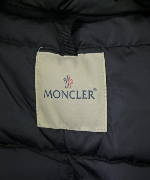 MONCLER 羽絨大衣