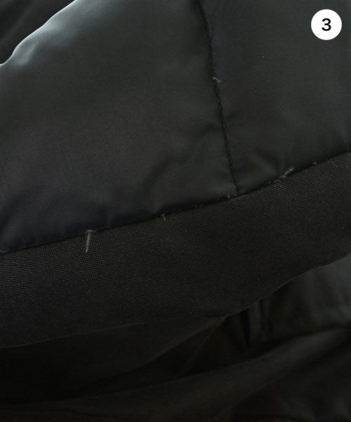 MONCLER 羽絨大衣