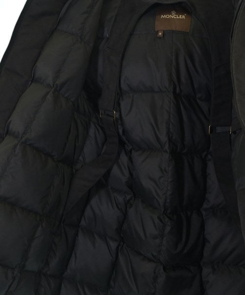 MONCLER 羽絨大衣