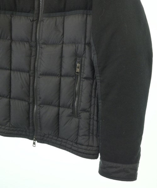 MONCLER 羽絨夾克/背心