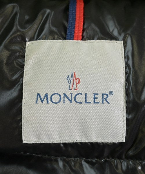 MONCLER 羽絨夾克/背心
