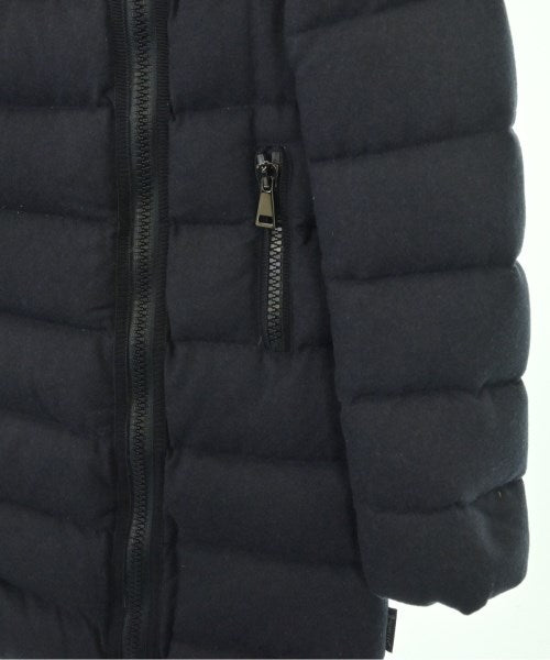 MONCLER 羽絨大衣