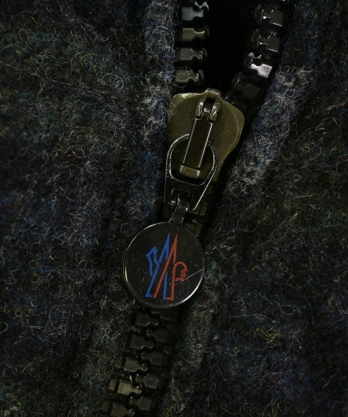 MONCLER 羽絨夾克/背心