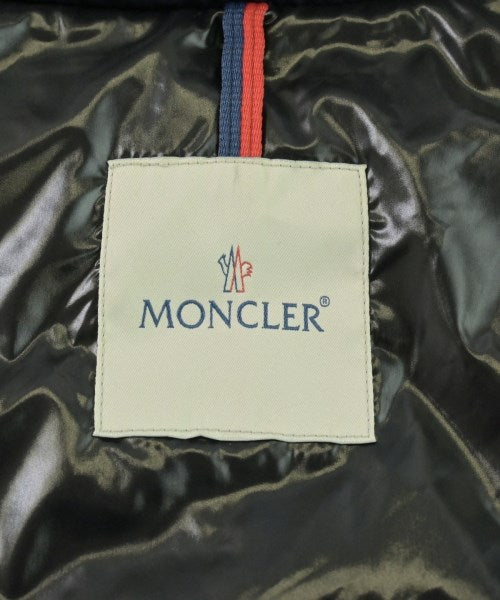 MONCLER 羽絨夾克/背心