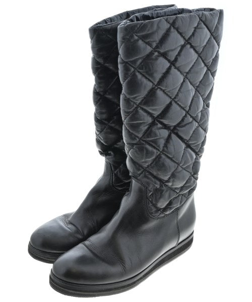 MONCLER 靴子