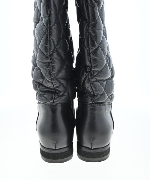 MONCLER 靴子