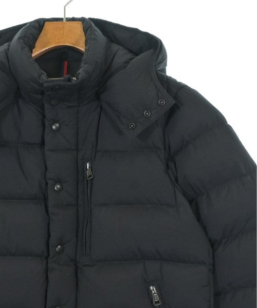 MONCLER 羽絨夾克/背心
