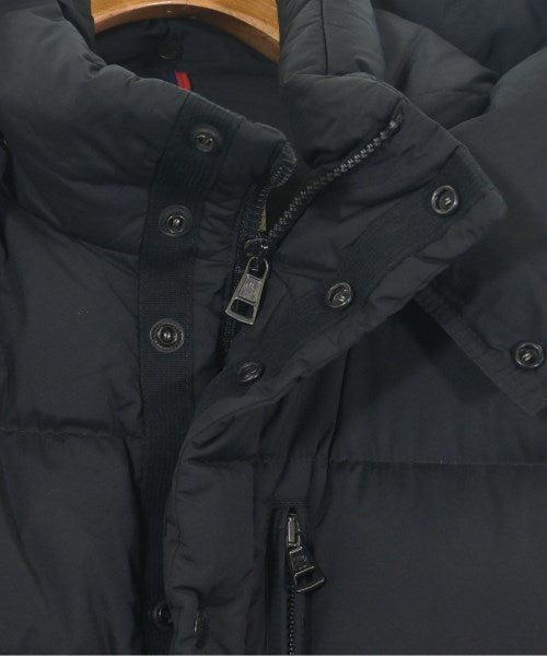 MONCLER 羽絨夾克/背心