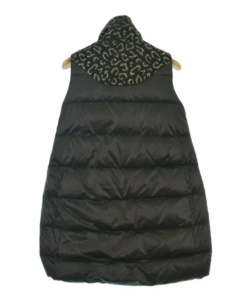 MONCLER 羽絨大衣