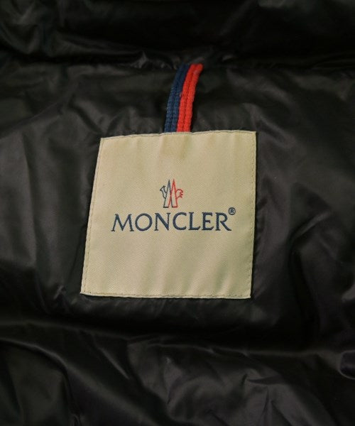 MONCLER 羽絨大衣