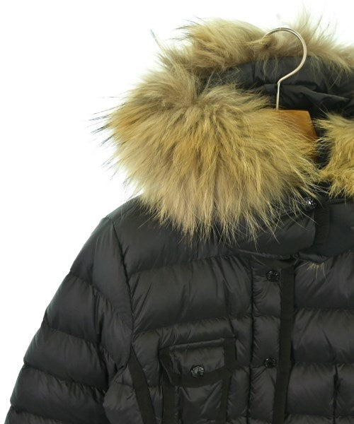 MONCLER 羽絨大衣