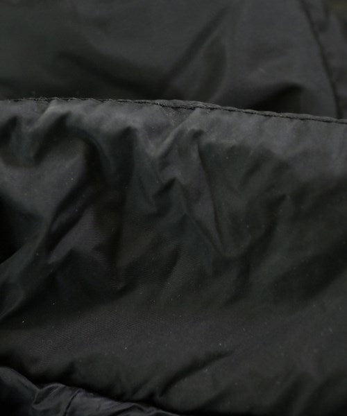 MONCLER S 羽絨夾克/背心