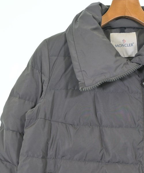 MONCLER 羽絨大衣