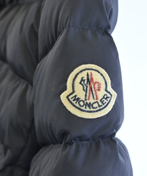 MONCLER 羽絨大衣