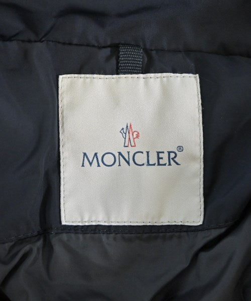 MONCLER 羽絨大衣