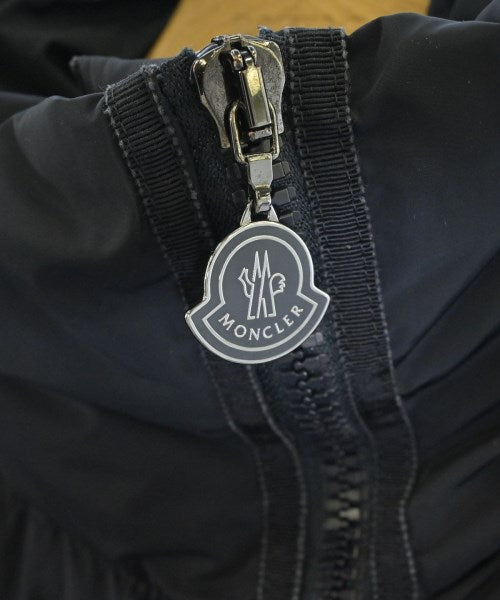 MONCLER 羽絨大衣