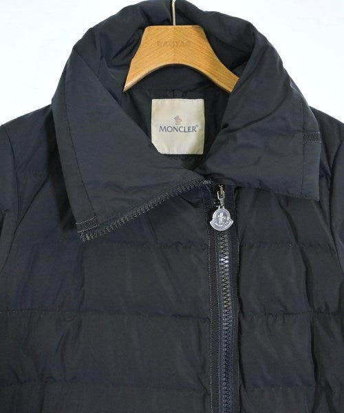 MONCLER 羽絨大衣