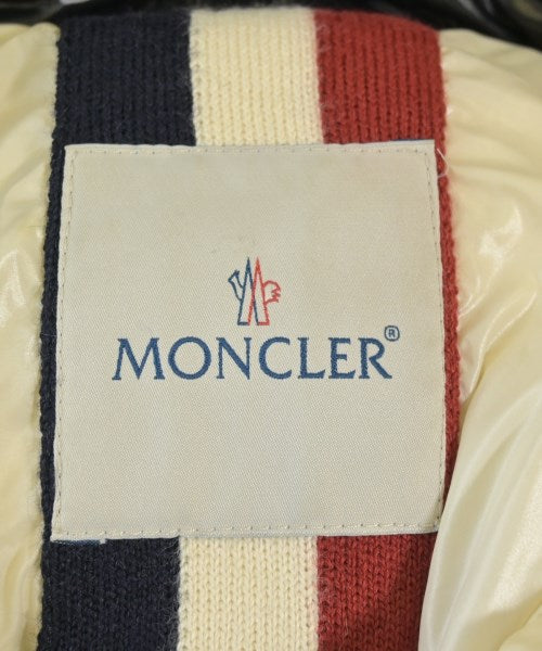MONCLER 羽絨夾克/背心