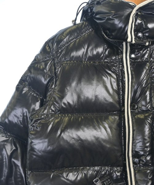 MONCLER 羽絨夾克/背心
