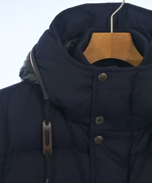 MONCLER 羽絨夾克/背心
