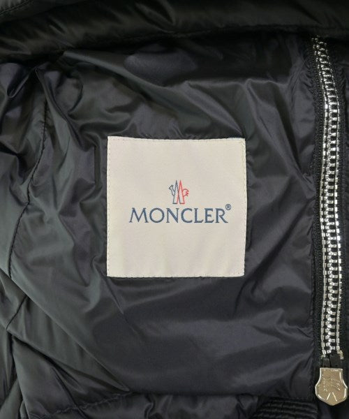 MONCLER 羽絨夾克/背心