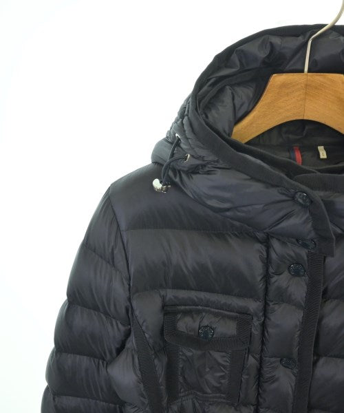 MONCLER 羽絨大衣