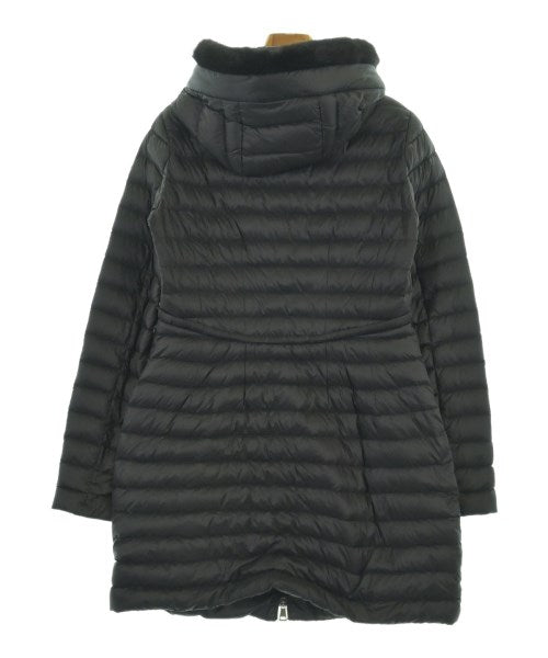 MONCLER 羽絨大衣