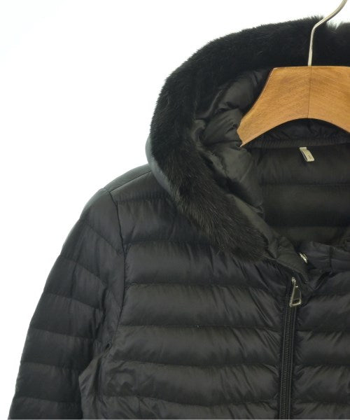 MONCLER 羽絨大衣